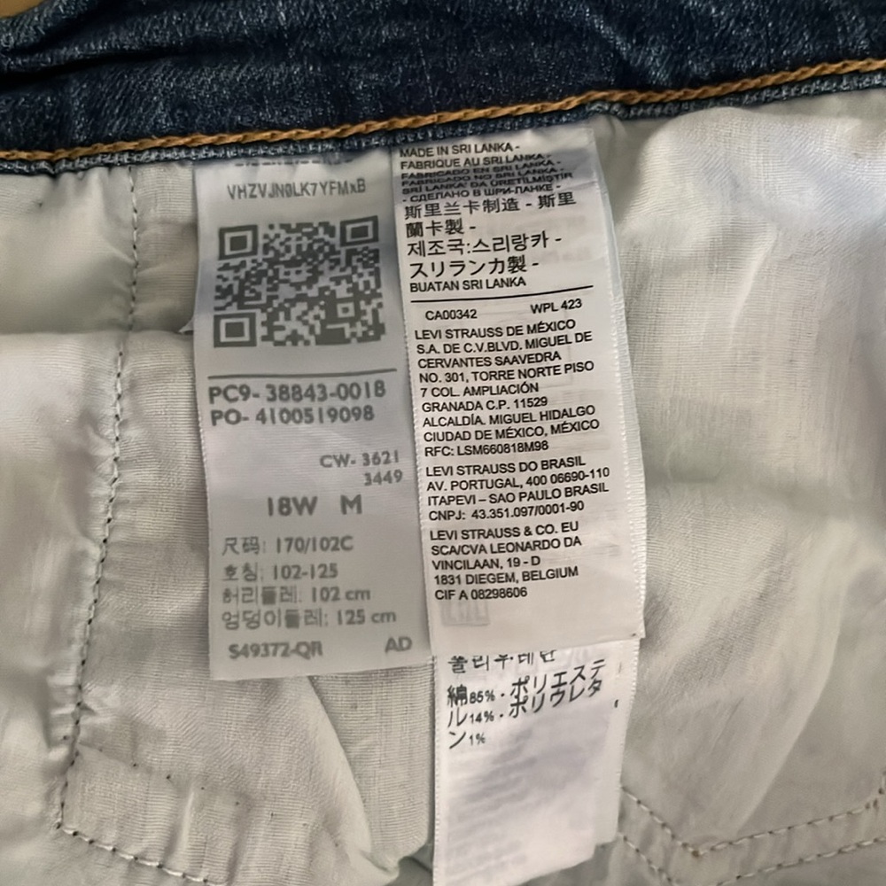 Levi's Ribcage Straight Ankle Jeans Size 18W Womens Plus Size, EC - Picture 5 of 6